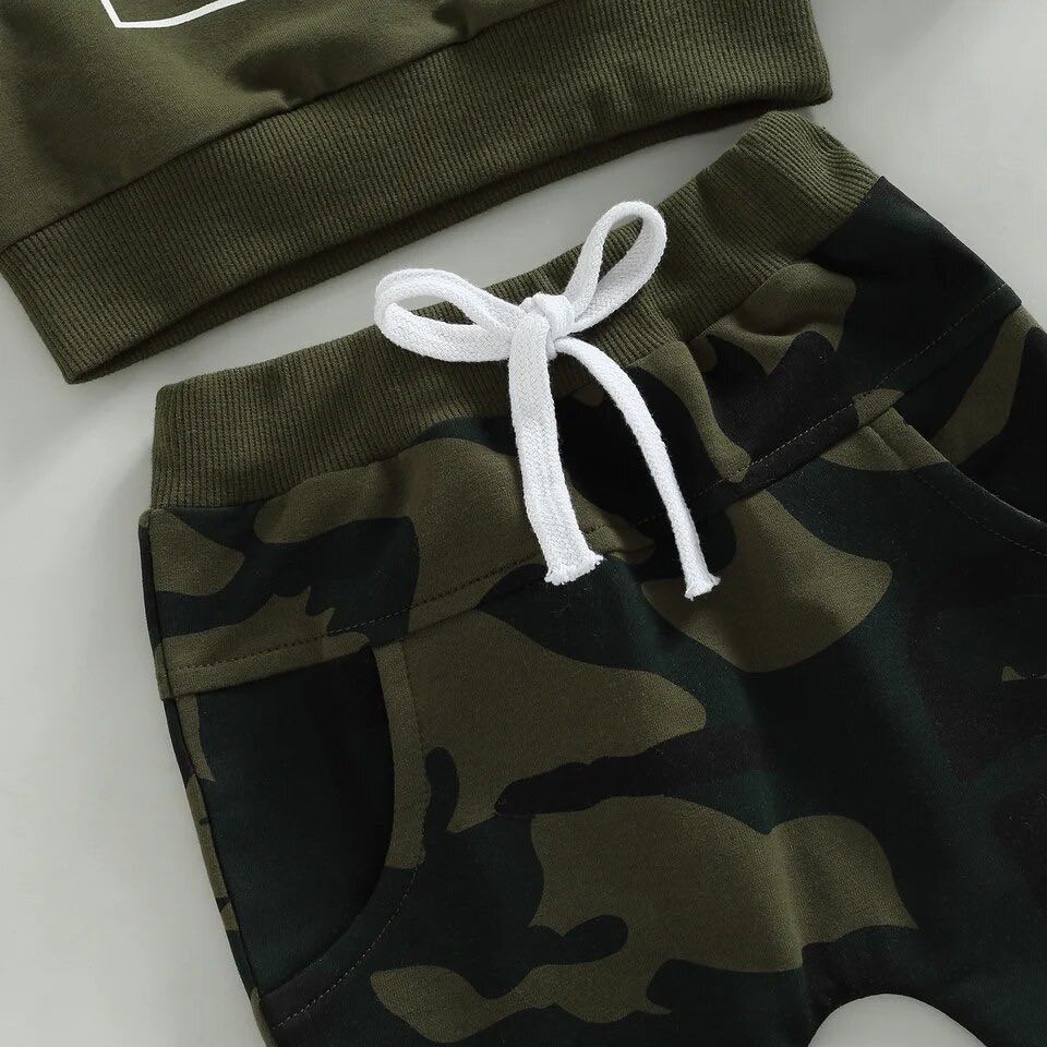 Boy's Camo Lil Bubs Club Outfit